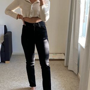 Levi’s High Rise Straight Jeans